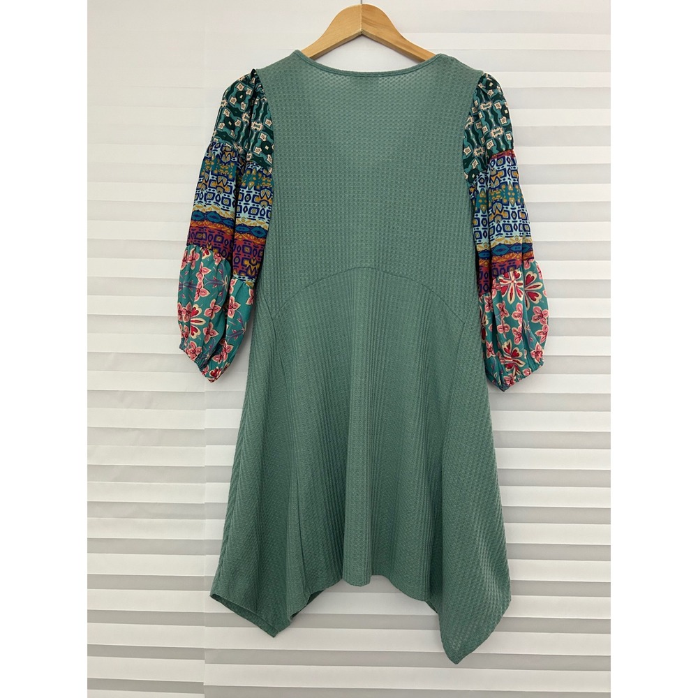 Umgee USA Sage Green Waffle Knit Mixed Print Balloon Sleeve Tunic Top S Boho - Picture 2 of 7